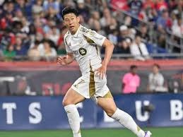 厂弟们在世界杯中取得首场胜利
